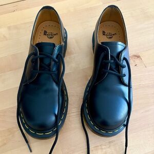 Dr. Martens 1461 Women's Smooth Leather Black Oxford Shoes UK6 US8 (Fits Size 9)